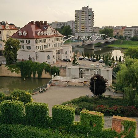 Hotel Piast Opole Buitenkant foto
